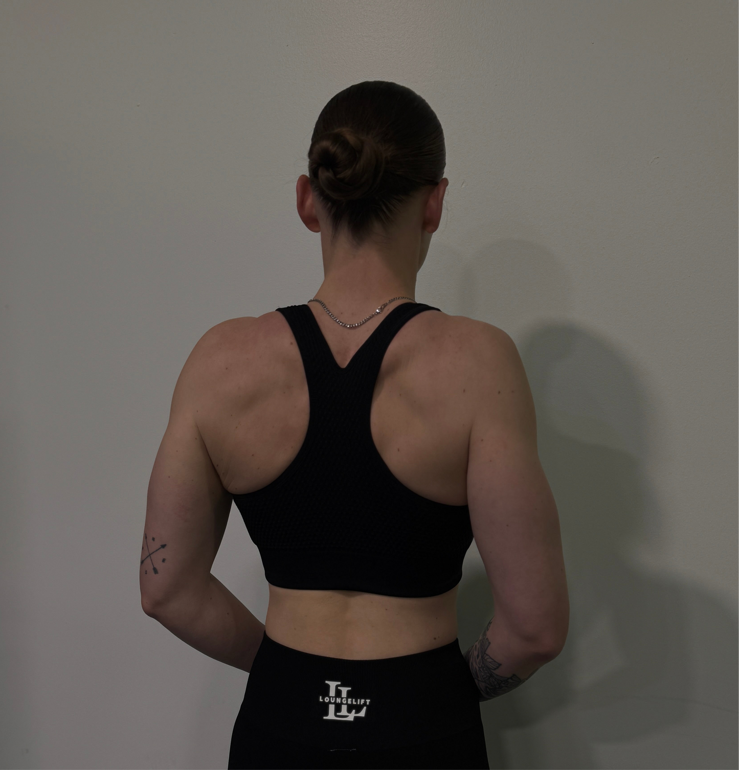 HIGH IMPACT SPORTS BRA - BLACK