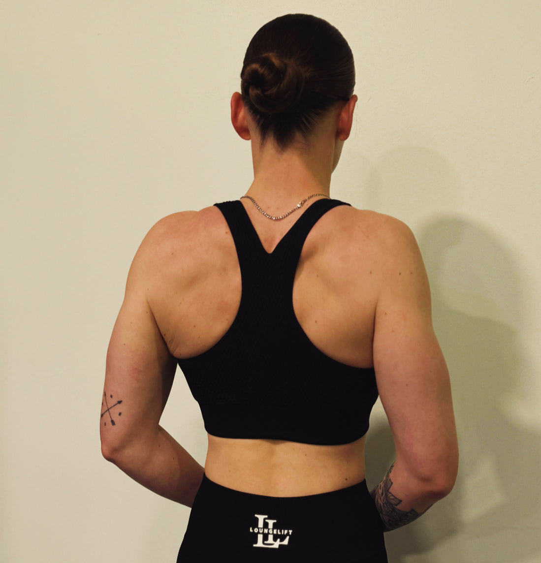 HIGH IMPACT SPORTS BRA - BLACK